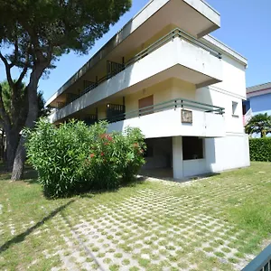 Isotta Apartment